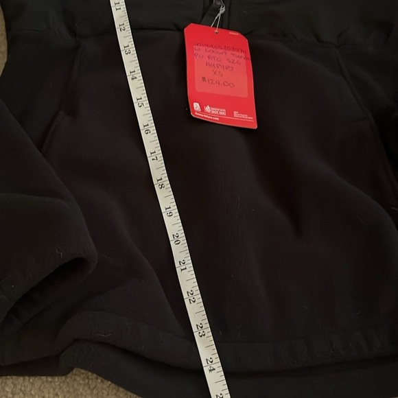 “The North Face: NWT quarter zip Jacket size XS” - Picture 5 of 6